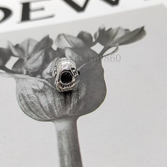 Pandora Lady dog Charm - Picture 3 of 7